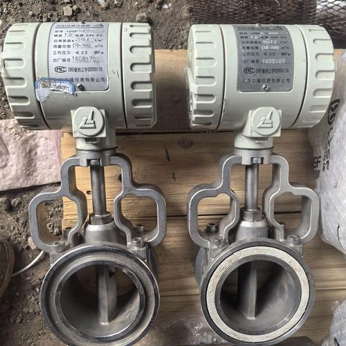 大连中隆涡街流量计 型号LUGB-YL-3080-1-2 2