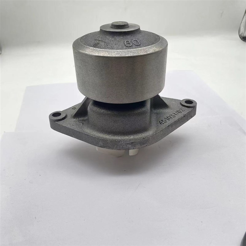 挖掘机适用小松PC200-8 220-7 210-8 2-8LC-8水泵D107发动机