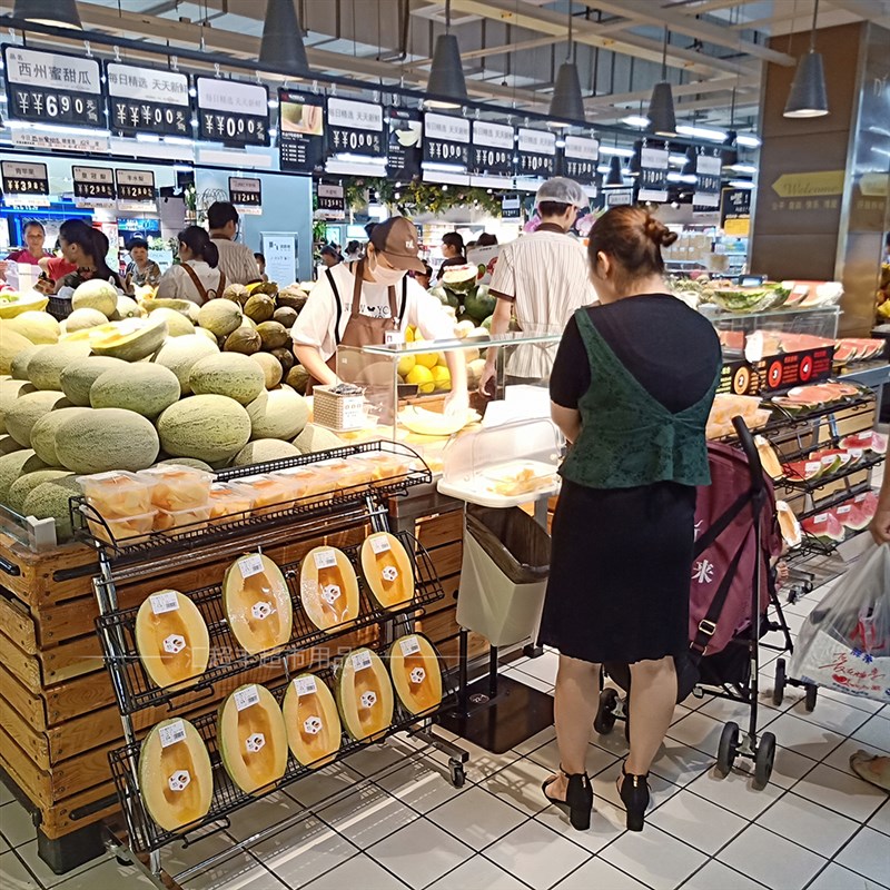 胖东来超市关联陈列车移动促销车饮料水果陈列展示架三层陈列道具