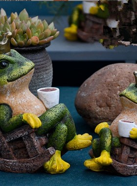 可爱动物青蛙摆件花园桌面小青蛙茶宠茶玩装饰创意树脂小摆件茶道