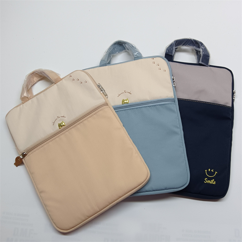 日单 可爱小清新 手提猫咪笑脸刺绣 iPd保护包 笔记型电脑内胆电