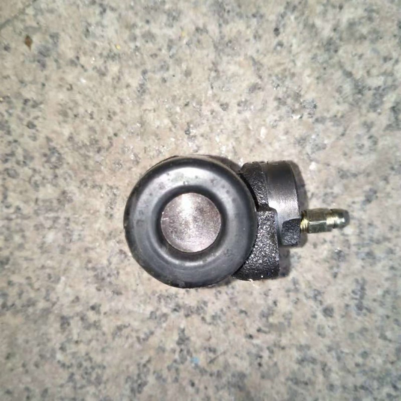 工程农用三轮车刹车分泵 庆丰圣泰鑫宇鲁兴顺工巨林莱星莱通配件