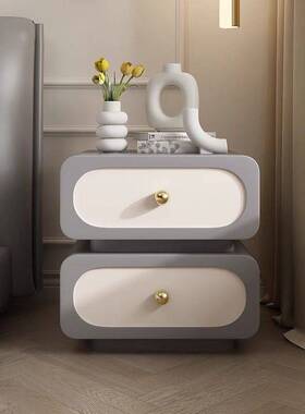 意式极简轻奢实木床头柜简约现代法式奶油风储物柜黑色皮质床边柜