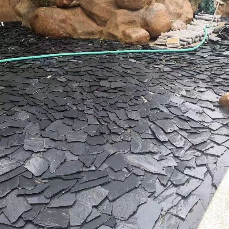 天然青石板水底石碎拼水池喷泉净化石别墅庭院铺路石水池石头石片