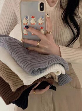 大码胖妹妹黑色v领长袖针织打底衫女春秋修身设计感毛衣内搭上衣