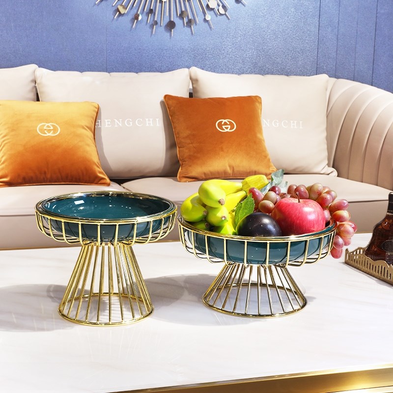 轻奢墨绿陶瓷水果盘家用客厅茶几网红创意零食糖果盘个性高脚果盆