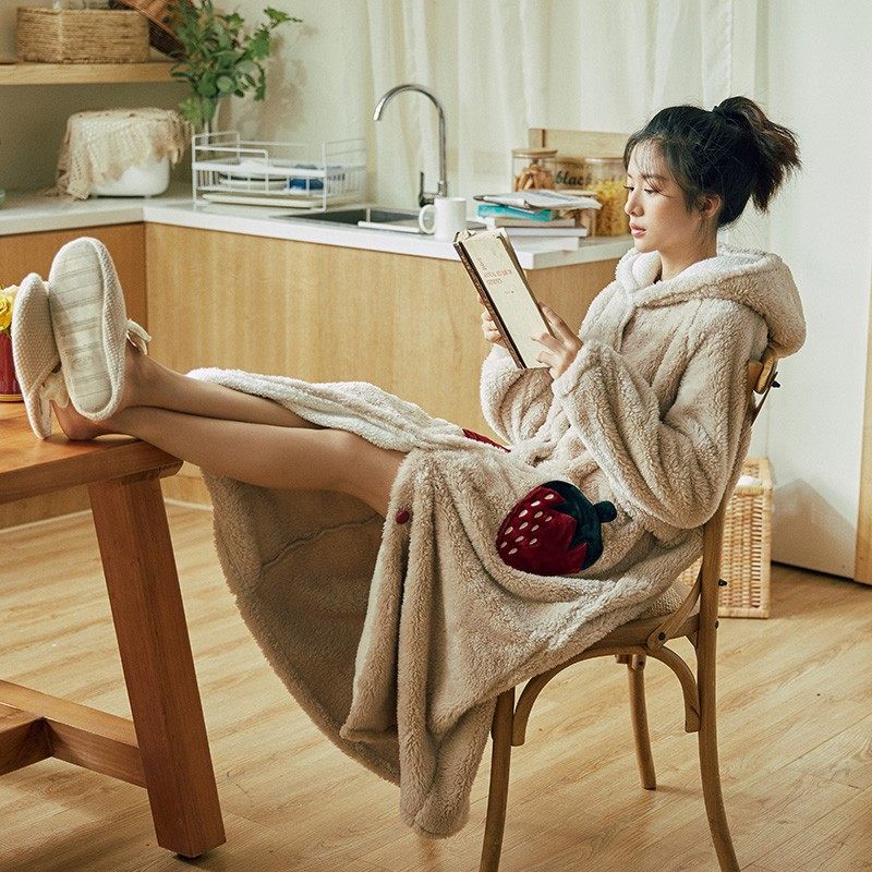 草莓珊瑚绒睡袍女春秋冬长款浴袍加厚卡通可爱学生甜美睡裙睡衣女,女士内衣/男士内衣/家居服,睡袍/浴袍,淘宝优惠券,粉丝福利购,淘宝优惠卷