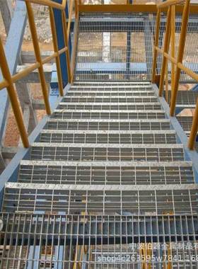 楼梯踏步板工业平台走道防滑热镀产锌钢板76137格板网板格生厂家