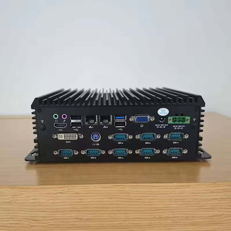 本狮工业触控播放盒I3 I5 I7便携式迷你一体机电脑触控广告机显示