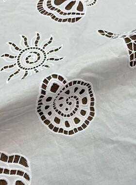 工厂直外刺绣单辅料装饰销布艺花边设服计饰亲肤舒适手工TQE面料