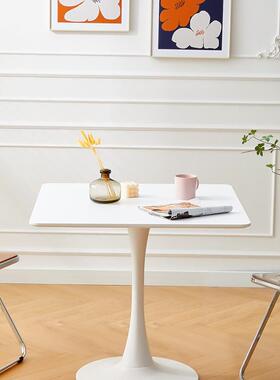 简约代家用白色OMR方形椅餐桌组现合实小木户型饭桌洽谈接待阳台