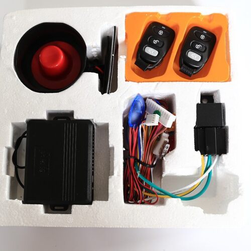 CAR  ALARM SYSTEM 型防盗器 报警器 工厂直销  交货快遥控汽车