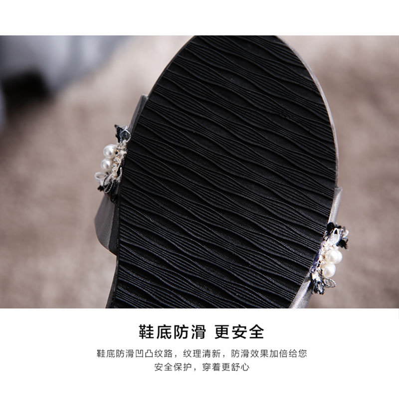 新娘拖鞋小码伴娘团红色结婚鞋一对防滑配晨袍韩式绸缎家居鞋男士