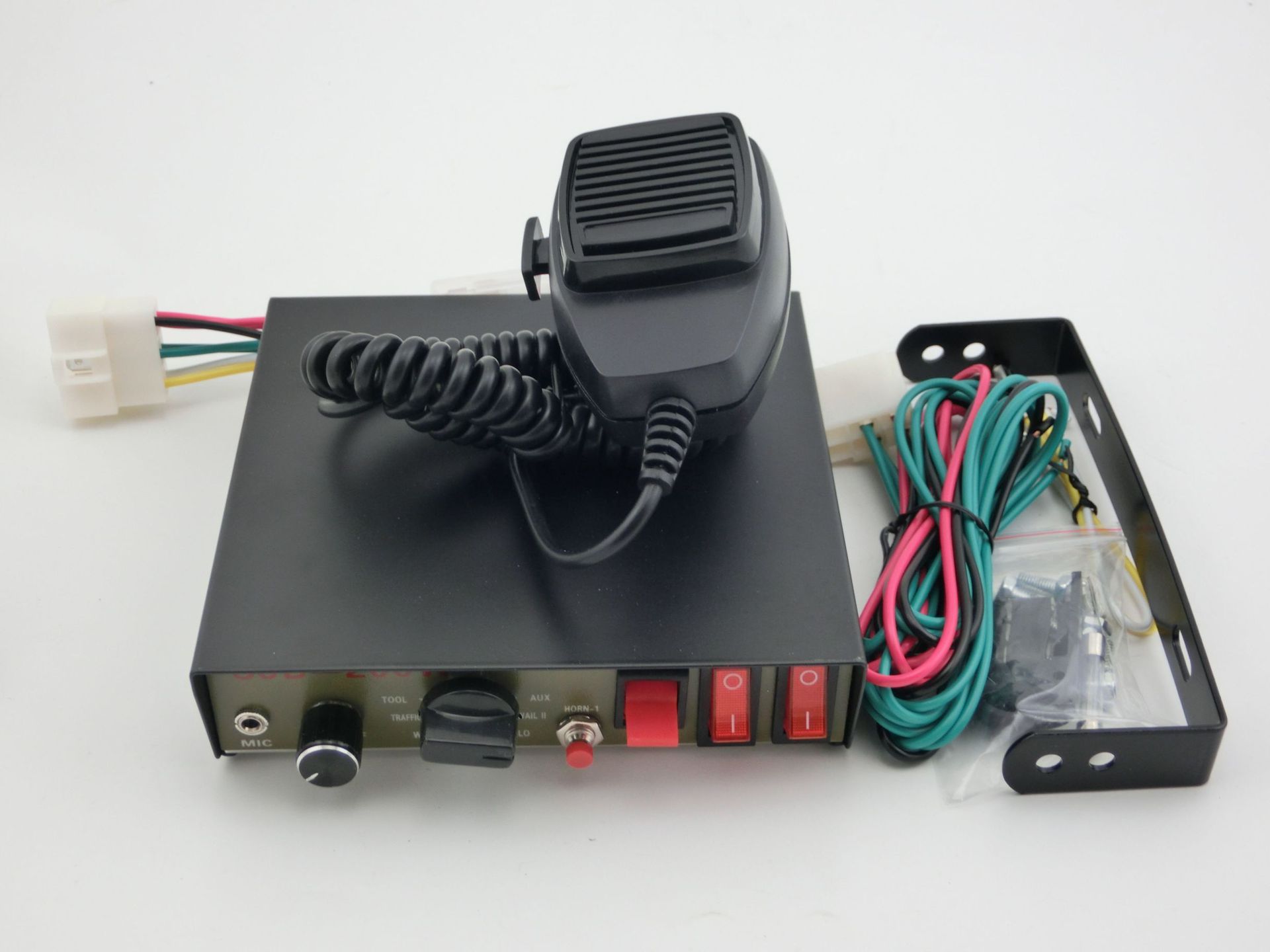 车载有线报主机带高清喊警话器200w瓦多音汽车扬声器12V24v伏改装