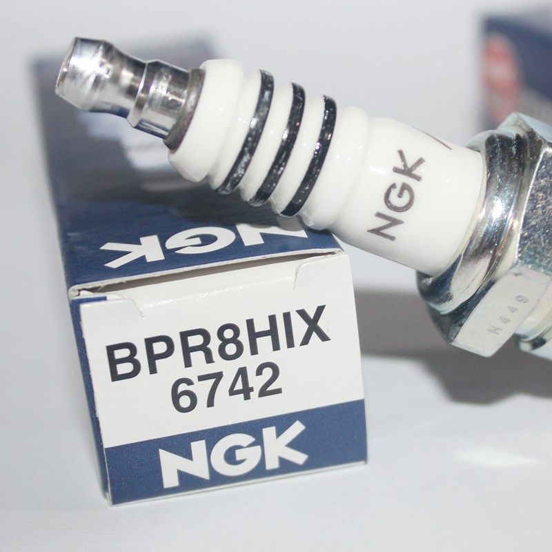 NGK铱金火花塞BPR8HIX应E6TC 4114 BP7HS BPR8HS BP8HS-10 BP8HS - 实物图
