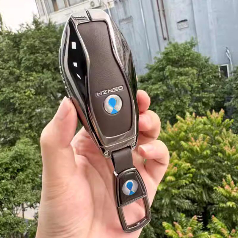 适用于腾势z9gt/d9/n7车钥匙套N8高档商务皮金属钥匙壳全包扣男女