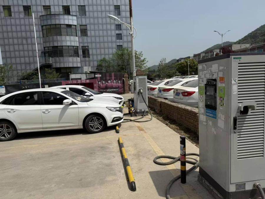 1月8日重庆某公司名下极能充19个充电站设备设施所有权整体转让网络拍卖公告