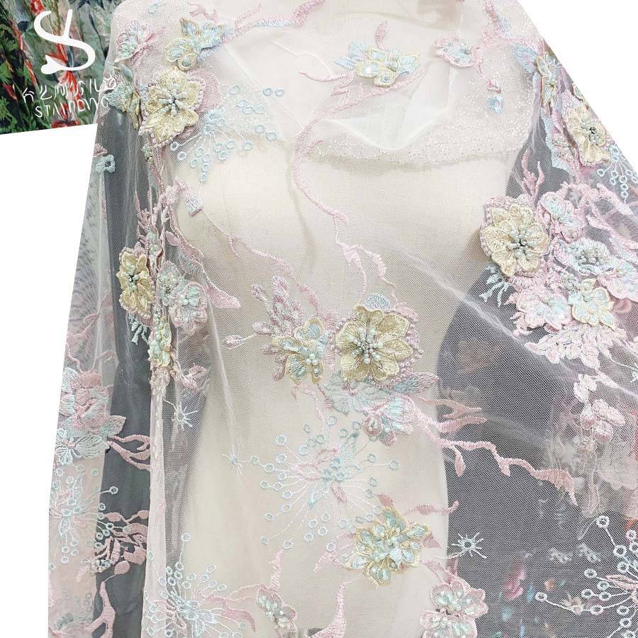 厂家供货新款手工钉珠亮片米珠刺绣机器绣婚纱伴娘晚礼服蕾丝面料