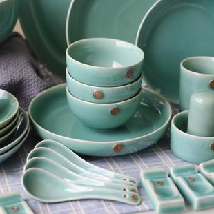 龙泉青瓷天青釉创意福字餐具Z1204套装家用陶瓷简头约中5碟6式碗