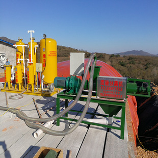 厂家供应猪场沼气配套设备 沼气脱硫器 脱硫净化塔 气水分离塔