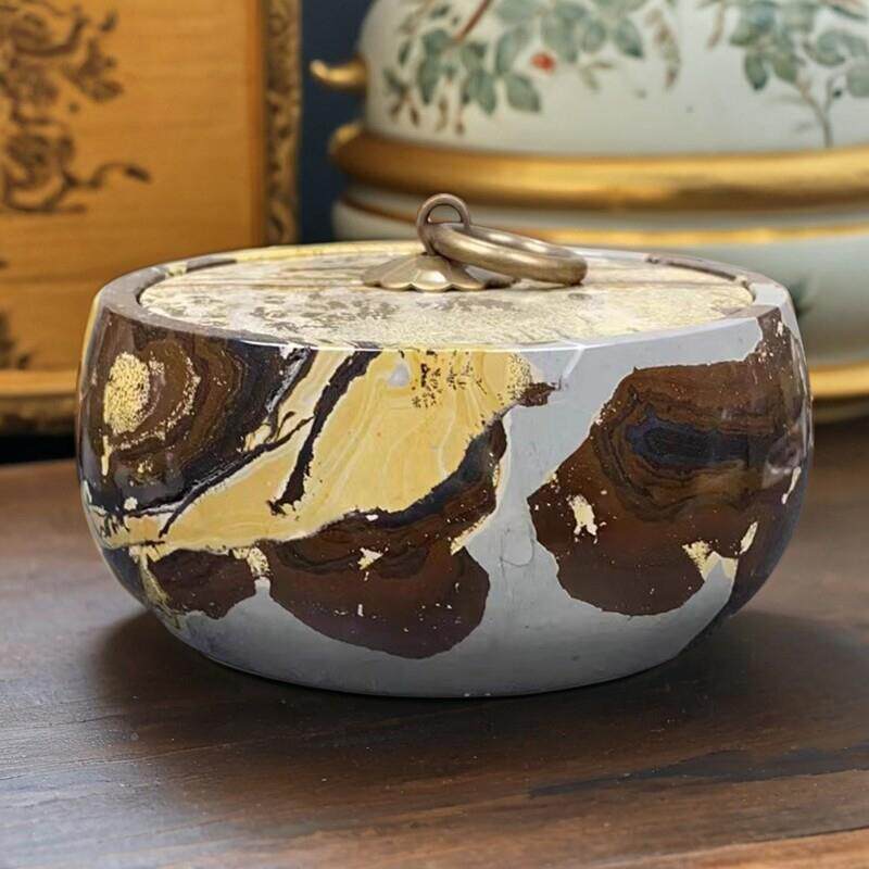 盒面桌摆件广西天然奇石工艺创HIH意品精品国画石带盖烟灰缸礼款