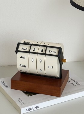 轻奢木质新款日历台历转轮万年历家居饰品客厅玄关办公室桌面摆件