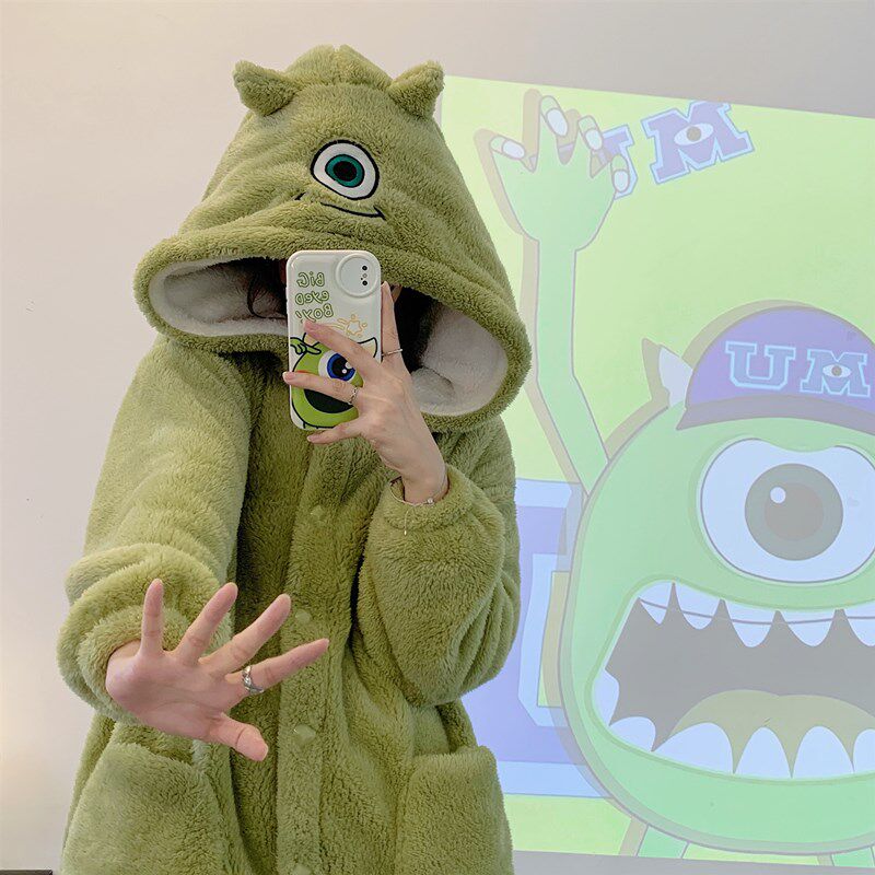 网红风珊瑚绒长款睡袍女秋冬季2023年新款加绒加厚睡衣女士家居服