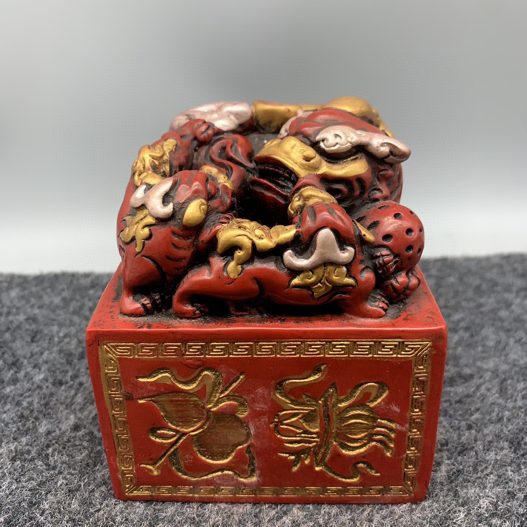 古玩仿古寿山石雕朱砂描金印章60八仙三狮子玉玺摆件带字客厅装饰