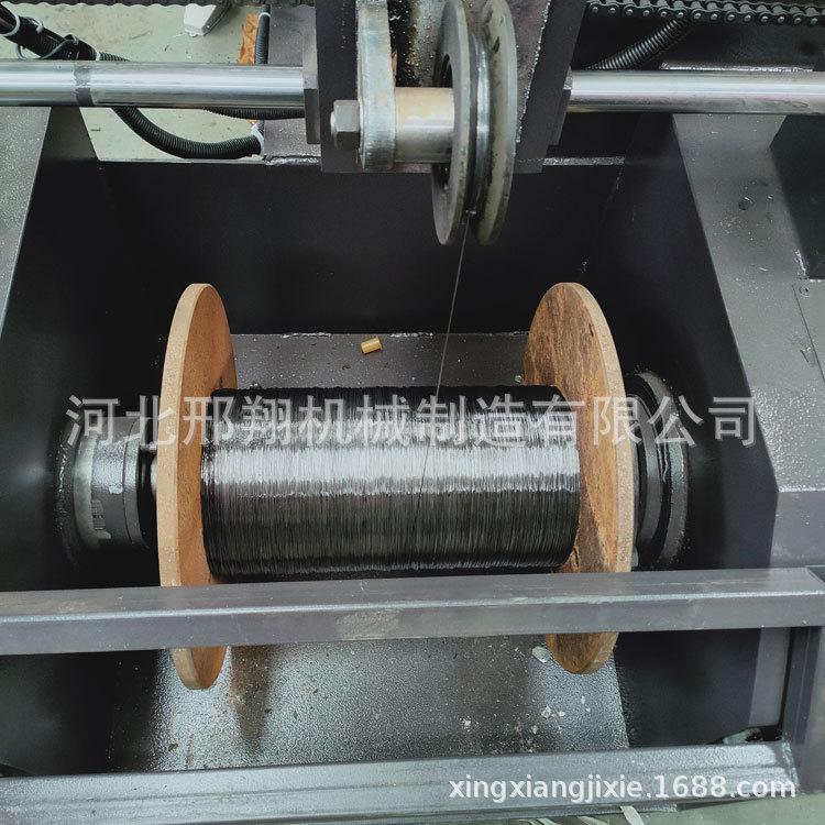0.73数控高速小型水箱拔丝机