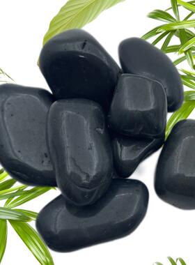 色雨石厂家直供园林景观鱼缸水培盆花栽造OYQ景家庭黑铺路用石