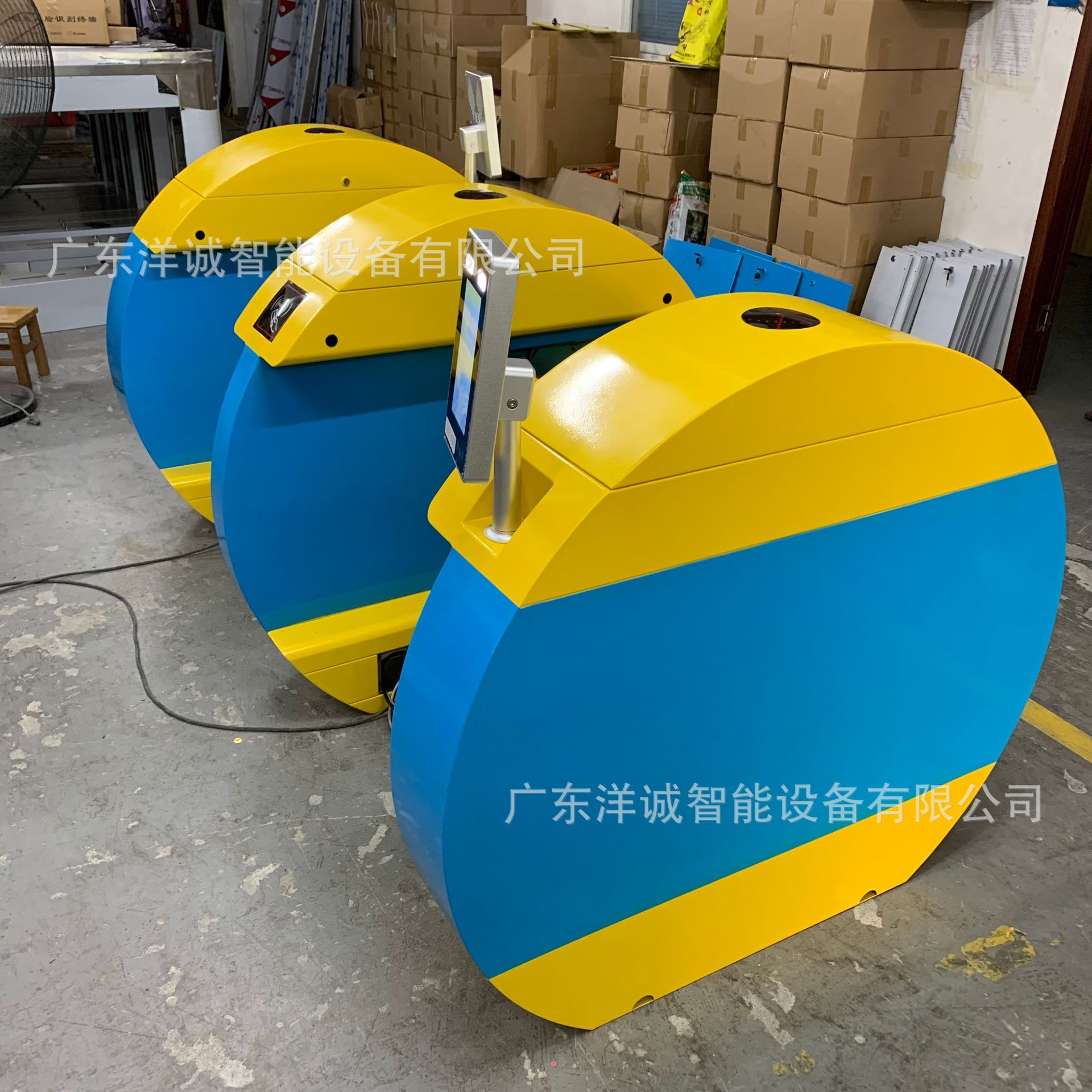 幼儿园卡通闸机 双色烤漆幼儿园摆闸 人脸抓拍推送摆闸门禁机厂家