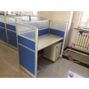 公桌办办公LRA椅老板台台会议桌书柜脑桌铁电皮柜屏班风隔断