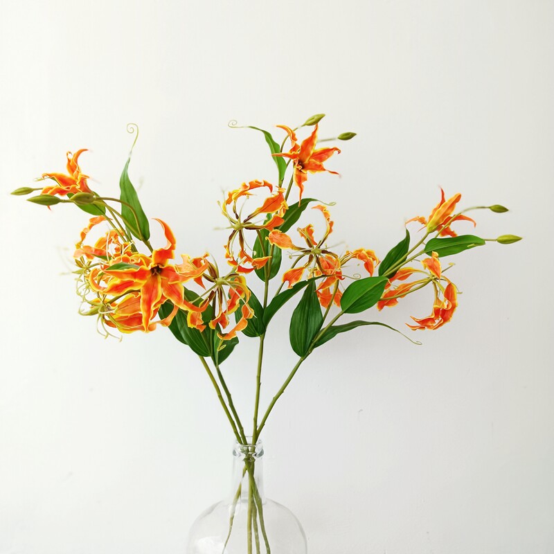高质仿真花嘉兰火焰百合家居拍摄道具美陈插花中式玄关艺术插花