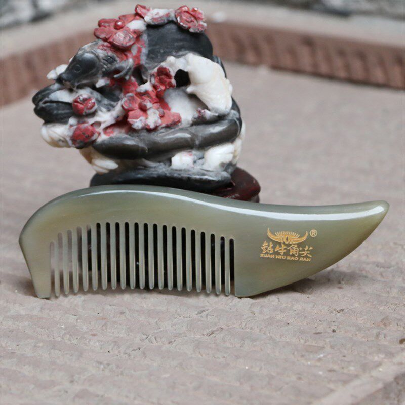 钻牛角尖湘西天然牛角梳子尖角翘尾工艺按摩梳美发梳刻字10009