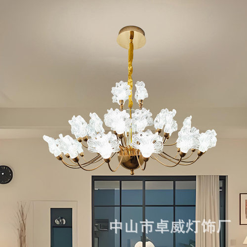 新款发光银杏叶客厅吊灯后现代轻奢艺术餐厅卧室房间家用装饰灯具