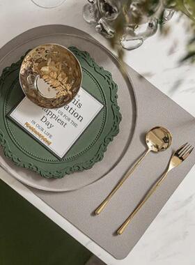 代样板房具间现餐具绿色系桌展厅AXP餐摆台餐套装餐盘软装轻奢西