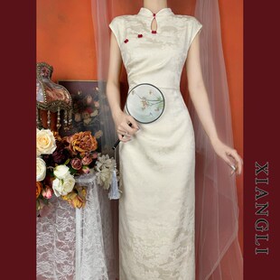 巷里复古新中式改良旗袍女夏国风黄色提花镂空修身气质开叉连衣裙