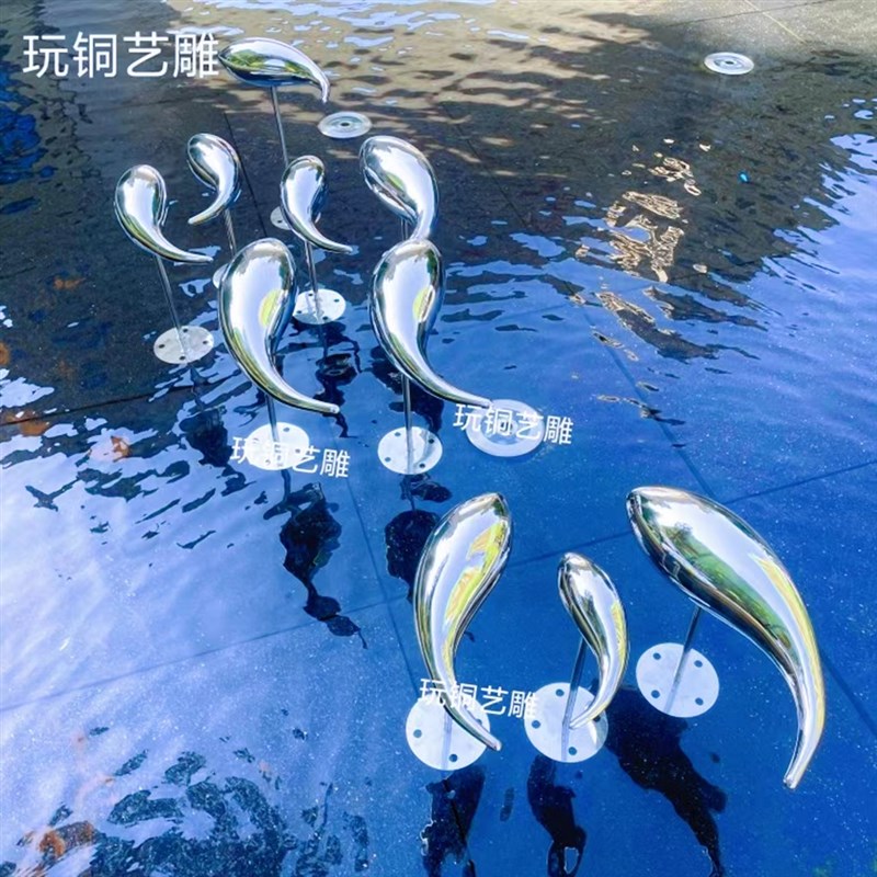 简约不锈钢鱼雕塑庭院售楼部水池定制鱼装饰品景观流水鱼群摆件
