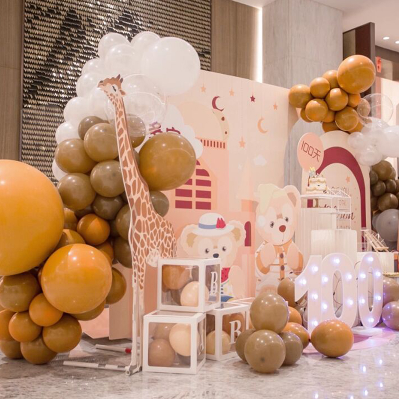 达菲熊主题宝宝宴酒店布置气球场景周岁百日30天场景KT板定制装饰