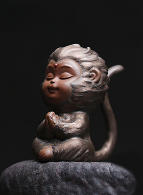 鎏金小灵猴茶宠小猴子流水摆件摆设鱼缸摆件创意陶瓷车载茶道茶宠