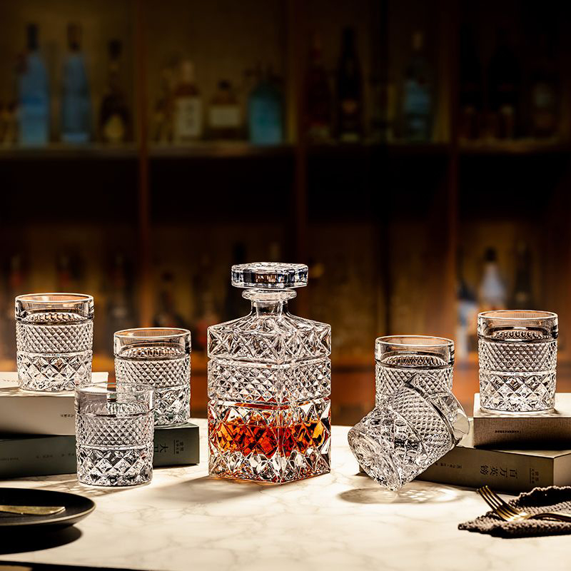 欧式古典水晶威士忌酒杯酒具装水晶玻璃杯家用酒樽烈酒杯洋酒杯