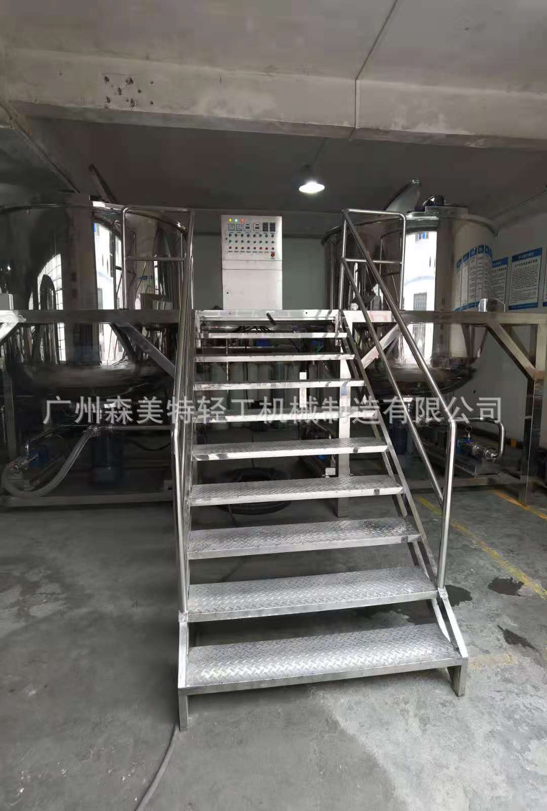 2000L不锈钢单层固液搅拌罐