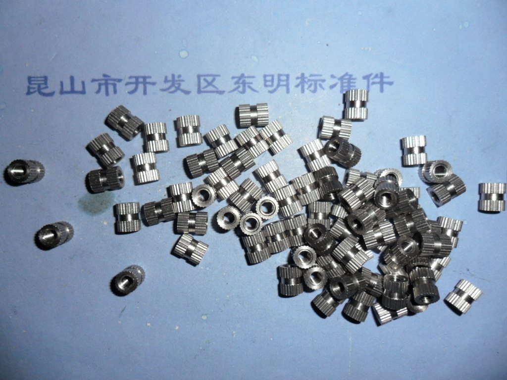 不锈钢 嵌件螺母 压花螺帽 注塑螺母 卡件螺帽 嵌装圆螺母