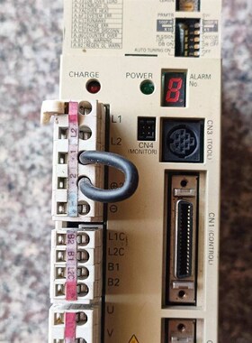 伺服驱动器 R7D-AP02L 图片