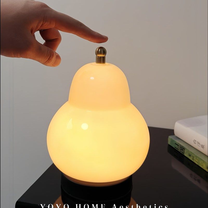 床头放这个梨子中古奶油风台灯家居卧室床头灯浪漫小夜灯覆古梨子