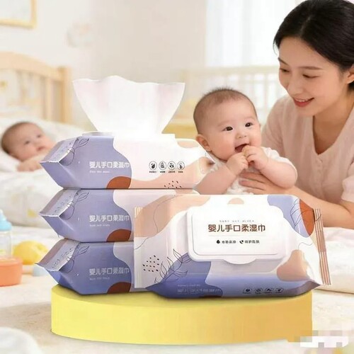 婴儿手口湿巾40抽带盖大包