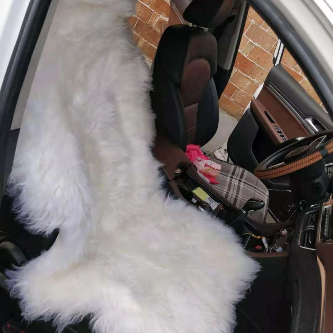 Шерстяные автомобильные подушки