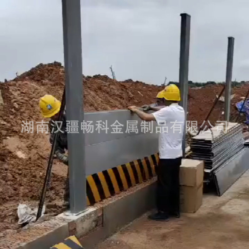长沙围挡厂家B1类装配式钢结构烤漆防锈地铁广告围墙市政标准护栏