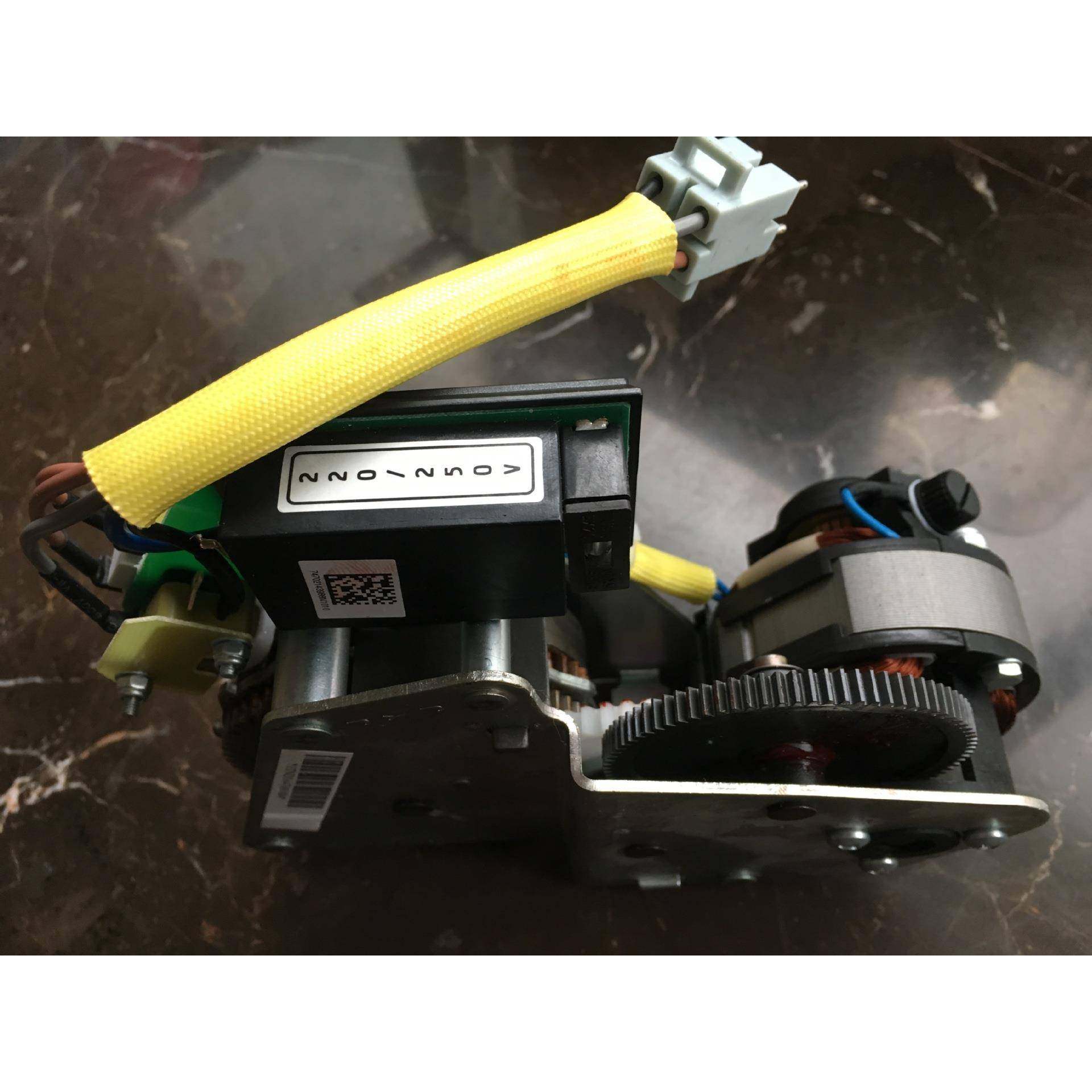 SYFGDA0824R11S1DAC08低2R1储能电机压储能电机SAES.P.A