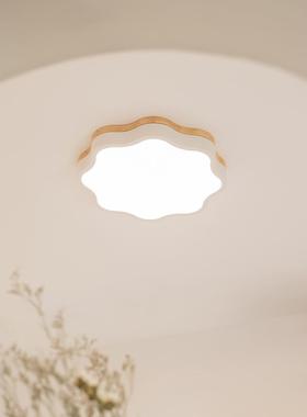 原木云约朵顶吸灯现简S03109风书房代卧室客餐厅儿童房间灯具